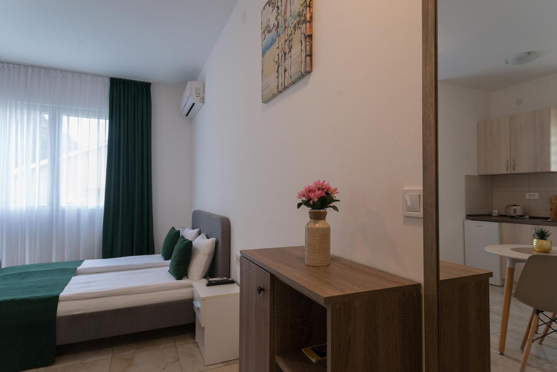 Apartments Sunrise تْشيرسيك نوفي المظهر الخارجي الصورة
